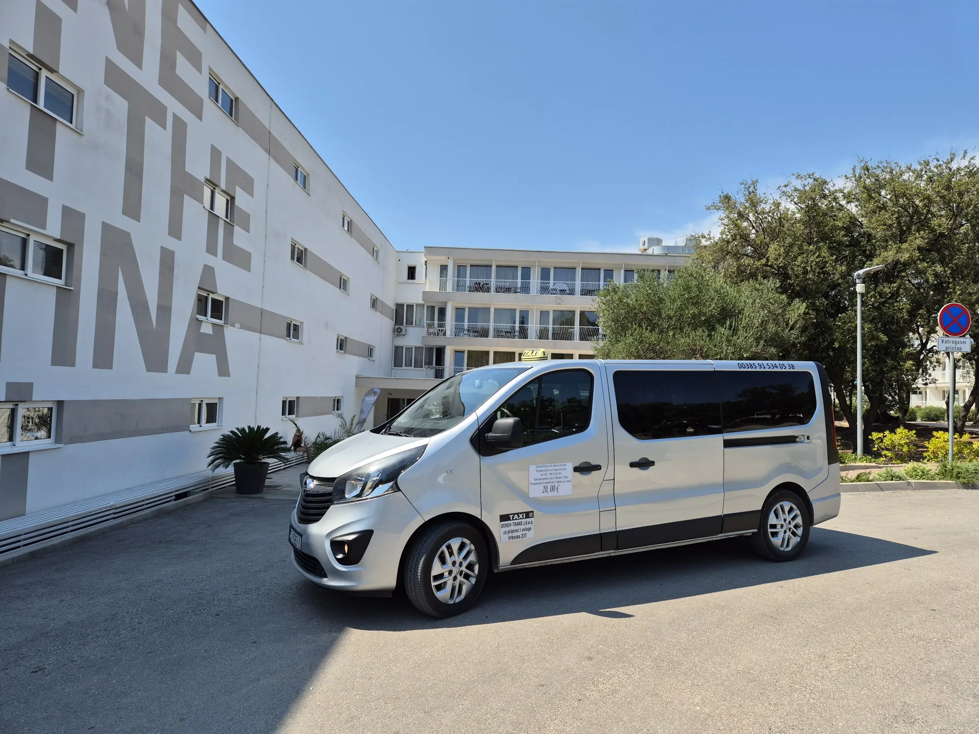 Standard Van